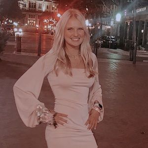 Meet your Posher, Bailey